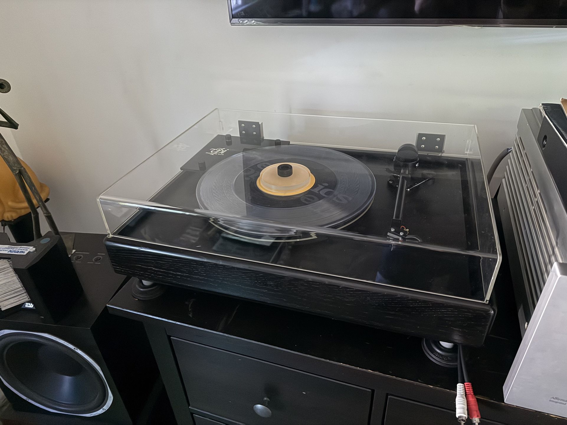 Vpi Hw19 Mk IV Turntable With Audioquest Tone Arm