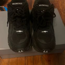 Balenciaga Runner