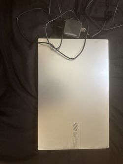 Laptop Asus Vivobook 