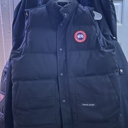 Canada Goose black vest