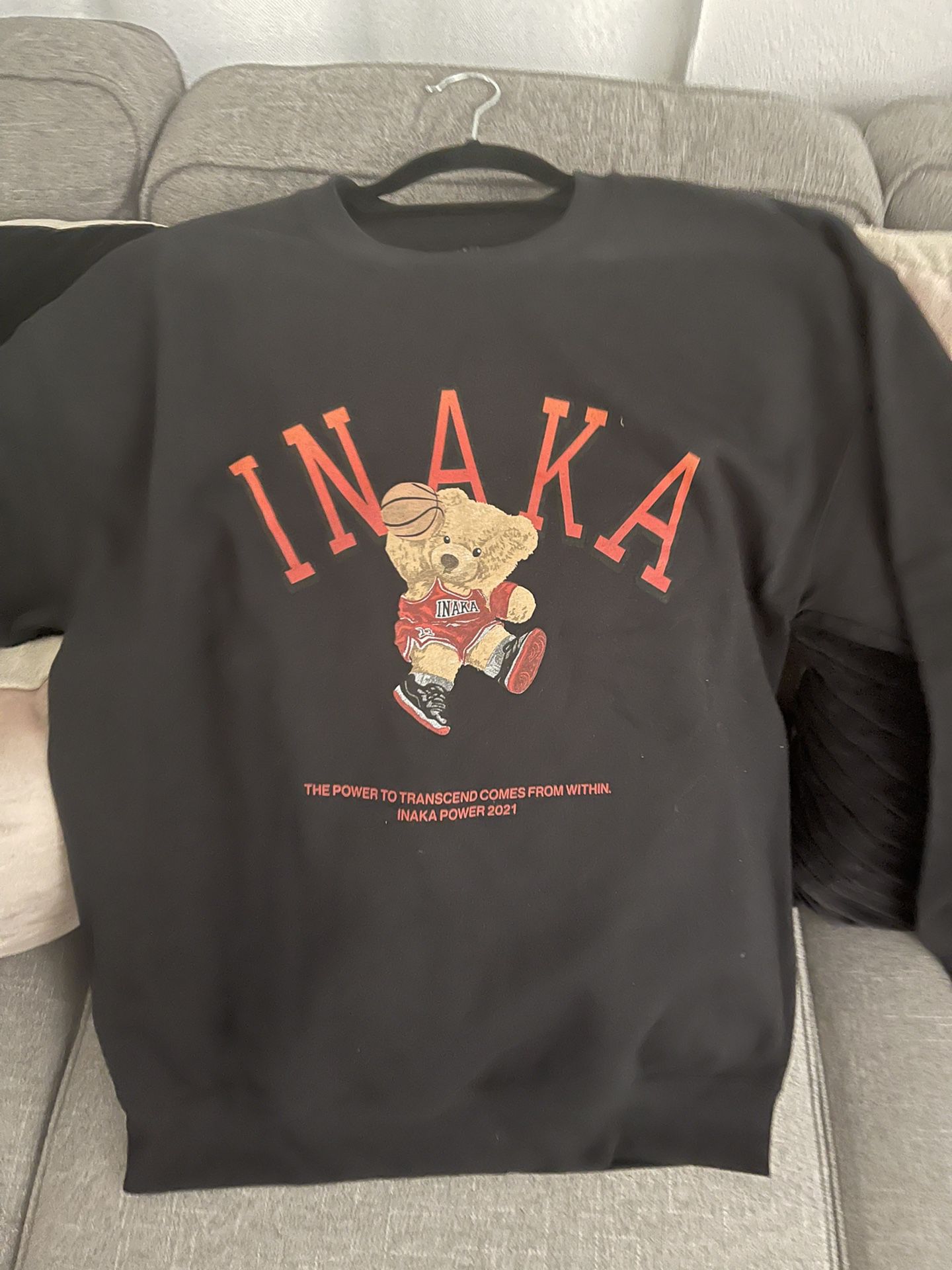 INAKA Power Bred Toe Teddy Crew neck for Sale in Davis, CA - OfferUp