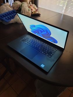 Dell XPS: 1000GB-1TB, Core i7, TypeC, Windows11 V-25H2. MS-office.