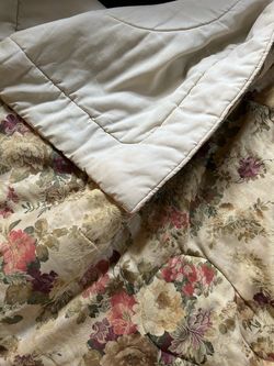 Floral Quilted Comforter