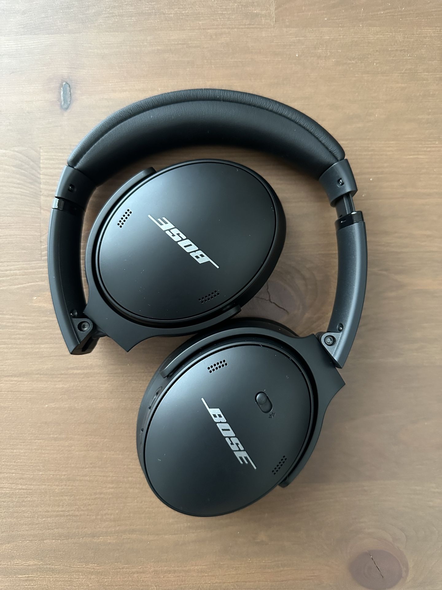 Bose - Quiet comfort Wireless Noise Cancelling Headphones