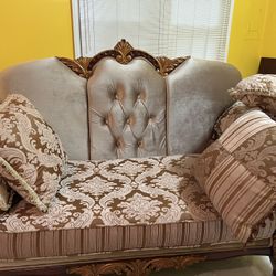 Loveseat/ Sofa