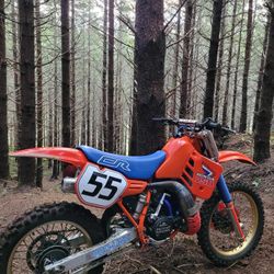 1986 CR250