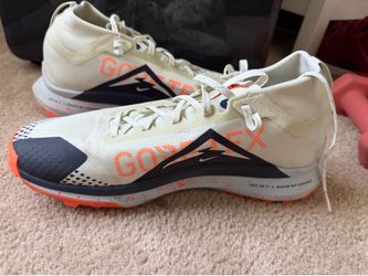 Nike React Pegasus Trail 4 GORE-TEX  (size 11.5) Sneakers 'Sea Glass/Total Orange' colorway