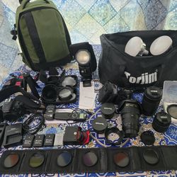 Nikon D5600 Photographer bundle 