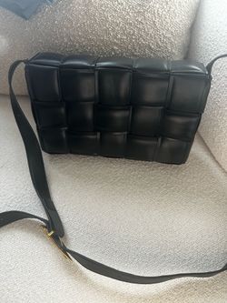 Black purse