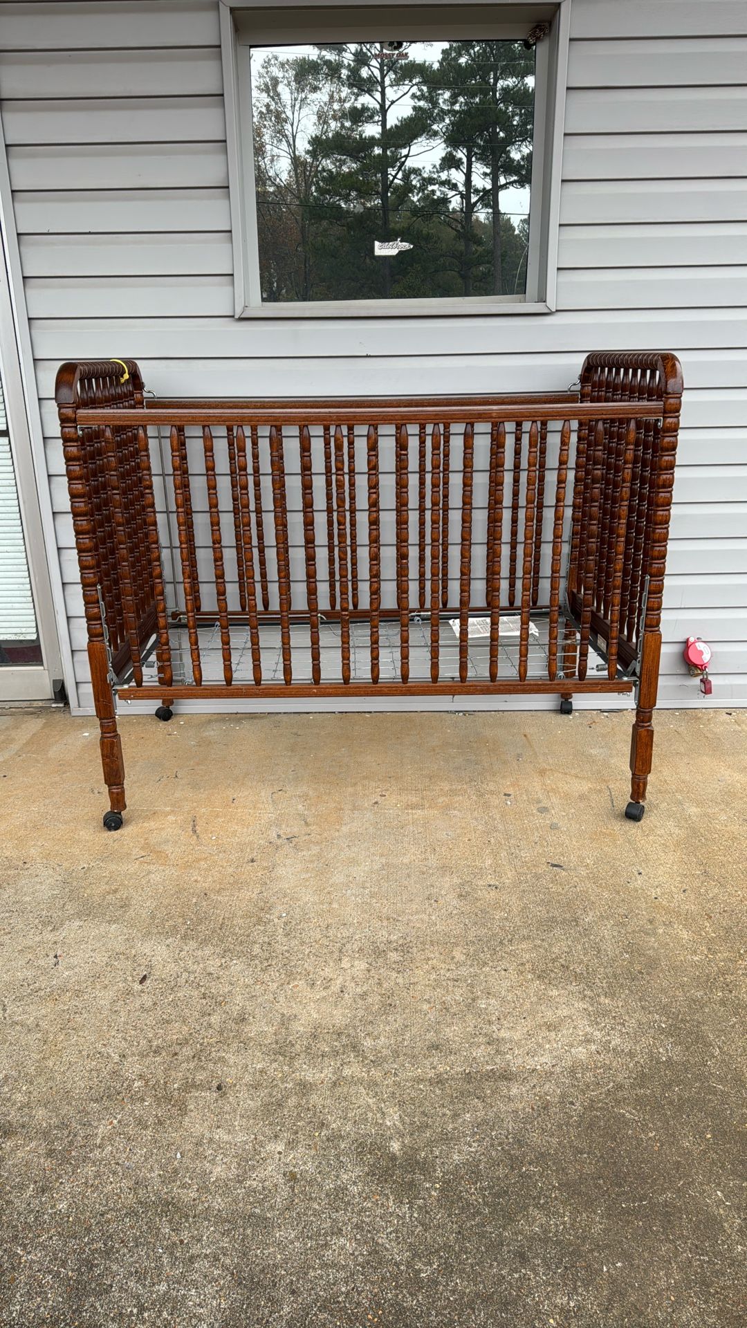 Vintage Jenny Lind Baby Crib Bed