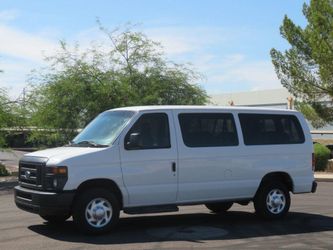 2011 Ford E-350 Super Duty