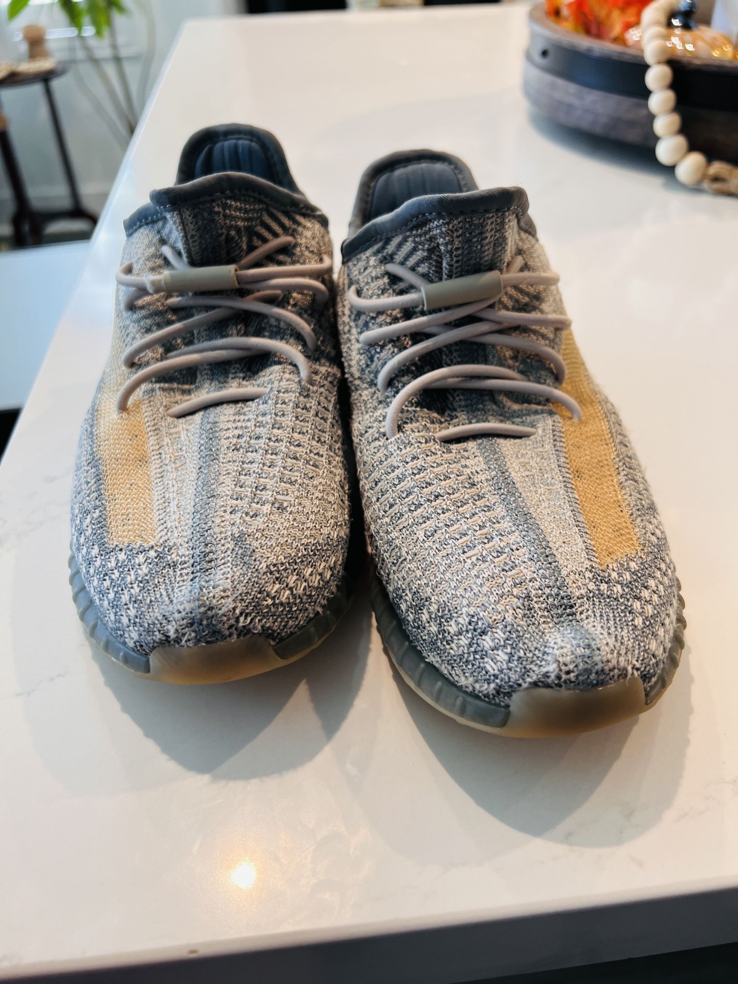 Yeezy shoes youth size 3 hotsell