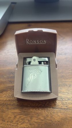 Vintage Ronson Princess Lighter