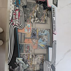 Pokemon Unova Heavy Hitter Premium Collection