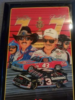 Dale Earnhardt senior and Richard Petty 79 Championship collector's edition wall clock