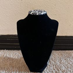 Necklace Holder 