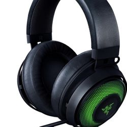 Razer Kraken Ultimate – USB Gaming Headset (Gaming Headphones for PC, PS4 and Switch Dock with Surround Sound, ANC Microphone and RGB Chroma)