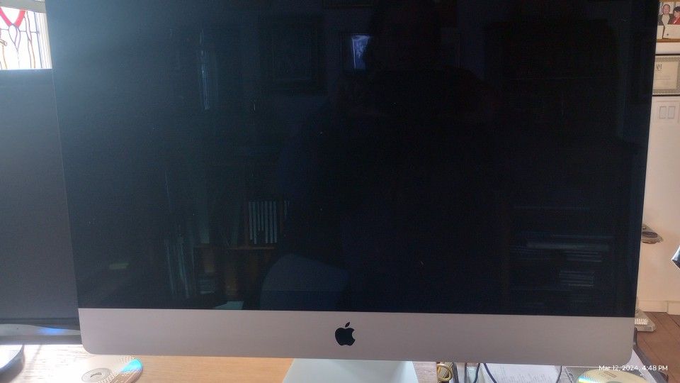 IMac Works 100%