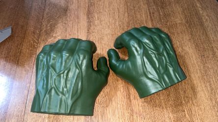 Hulk gloves