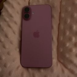 Cracked iPhone 16 Plus 128gb