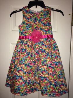 Girls dress