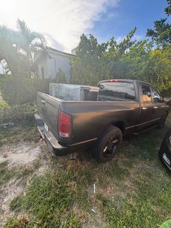 Balck Dodge Ram 1500
