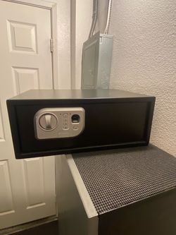 Stack-On Safe