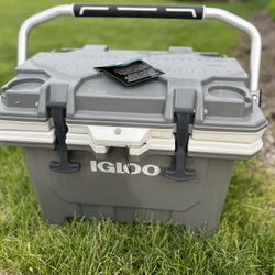 Igloo Cooler - 4 Day Ice Retention 