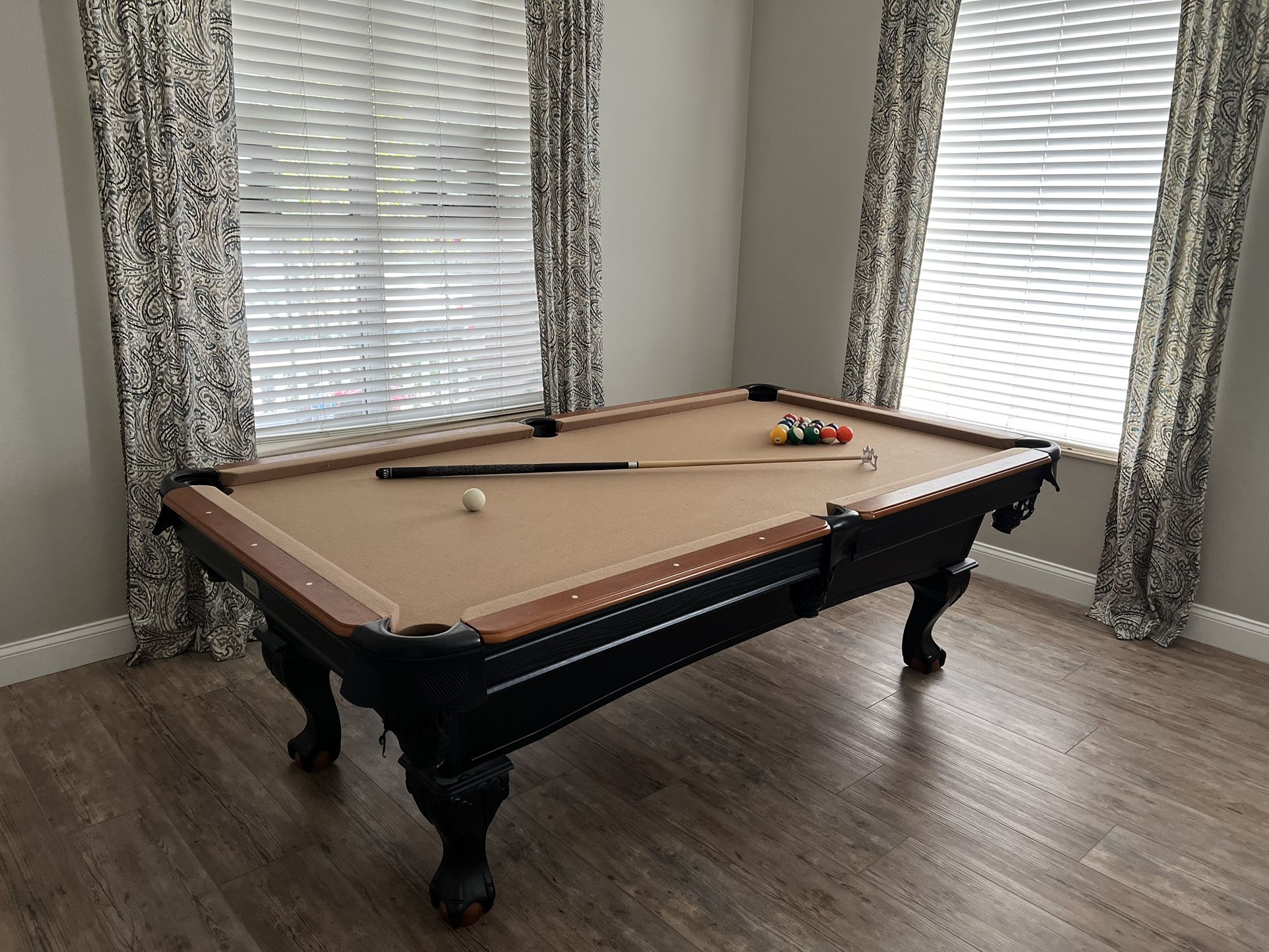 Minnesota Fats Pool Table 