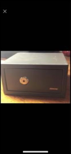 Sentry Small Safe