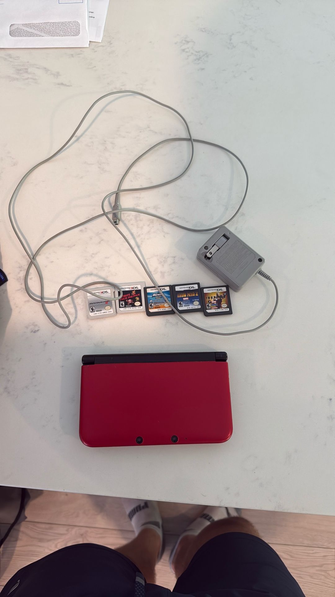 3ds With 5 Games And Charger With Case