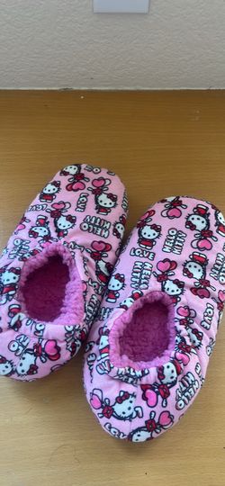 Hello Kitty Slippers 