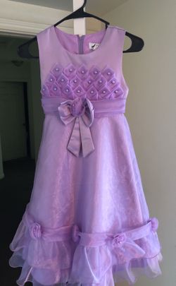 Girls dress