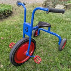 Angeles Solid Cast iron Trike