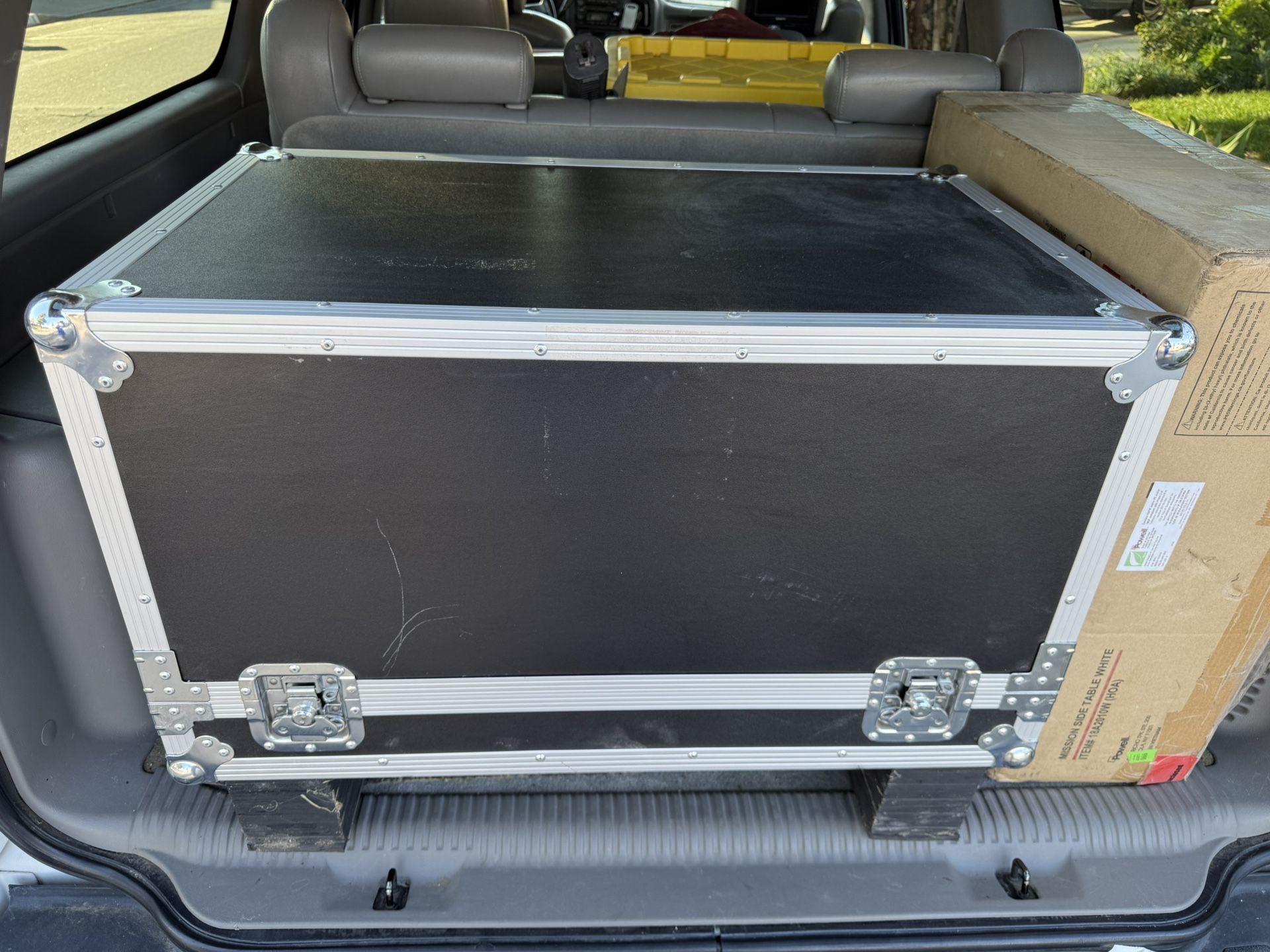 ATA Flight Case Amp Guitar Bass Art Amplifier Music Instruments Film Equipment Heavy Duty