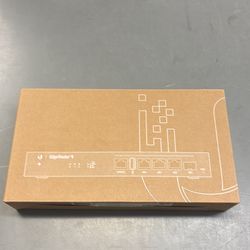 Ubiquiti EdgeRouter 4 (ER-4) – New Sealed – Gigabit Enterprise Router