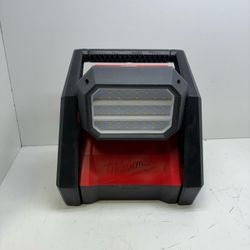 Milwaukee M18 Dual Power Flood Light 21979126
