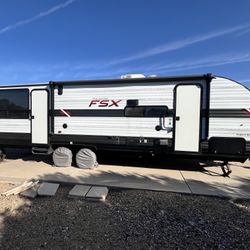 Forest River Wildwood FSX 280RT Toy Hauler