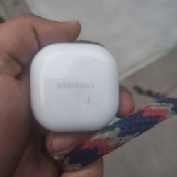 Samsung Galaxy Buds 2 
