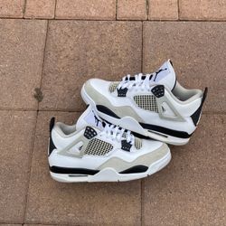 Jordan 4 Military Black Retro