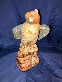 1979 Ski Country Golden Colorado 750ml Peregrine Falcon Limited Edition Decanter