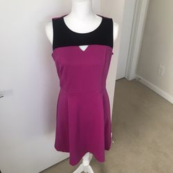 attention Women’s Dress, M