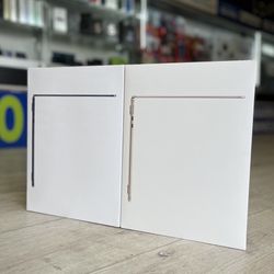 MacBook Air M3 Chip & MacBook Air M2 Chip Available (Take It Home In Payment/ llévatelo a casa en pagos)*Starting At $999.99* 