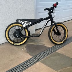 Super 73 K1D (missing Battery & Charger)