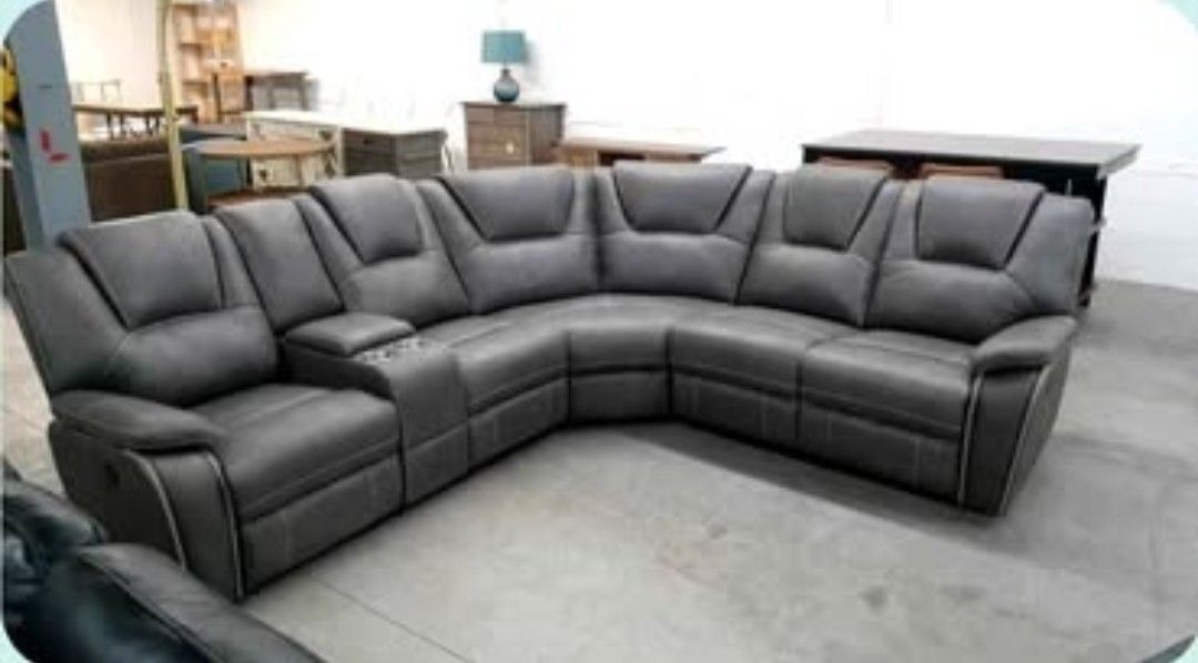 Beautiful Gray Sectional Power Recliners (New)