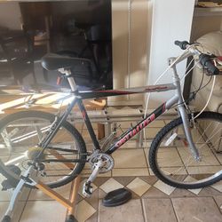 Specialized Hard Rock Mountain bike