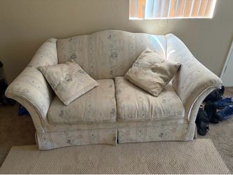 Cute comfortable loveseat