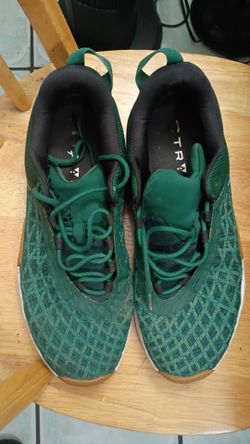 Under Armor TriBase Reign 5 Greens