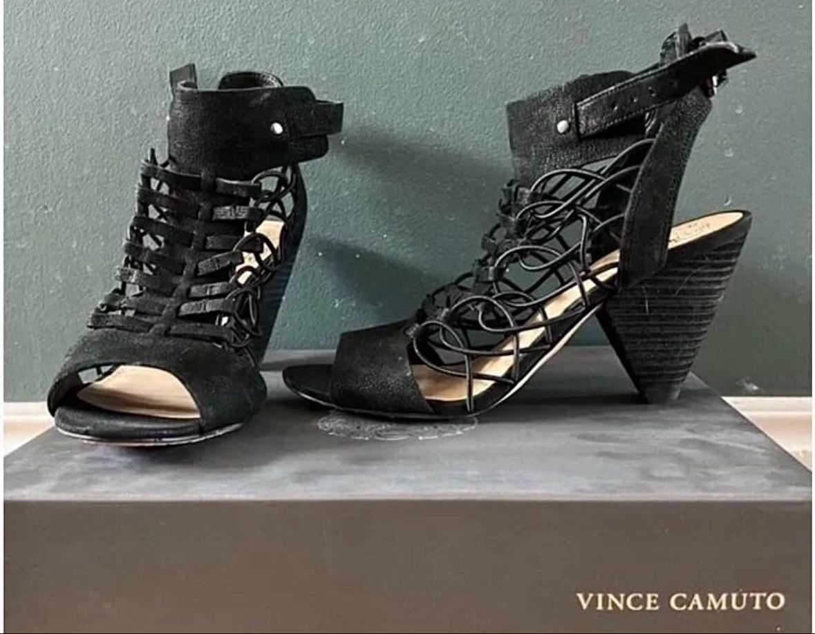 Vince Camuto VC-EVAL Women's Goat Silk Sandals Strap Black Heels