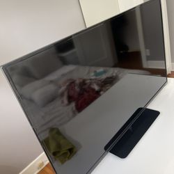 VIZIO T.V